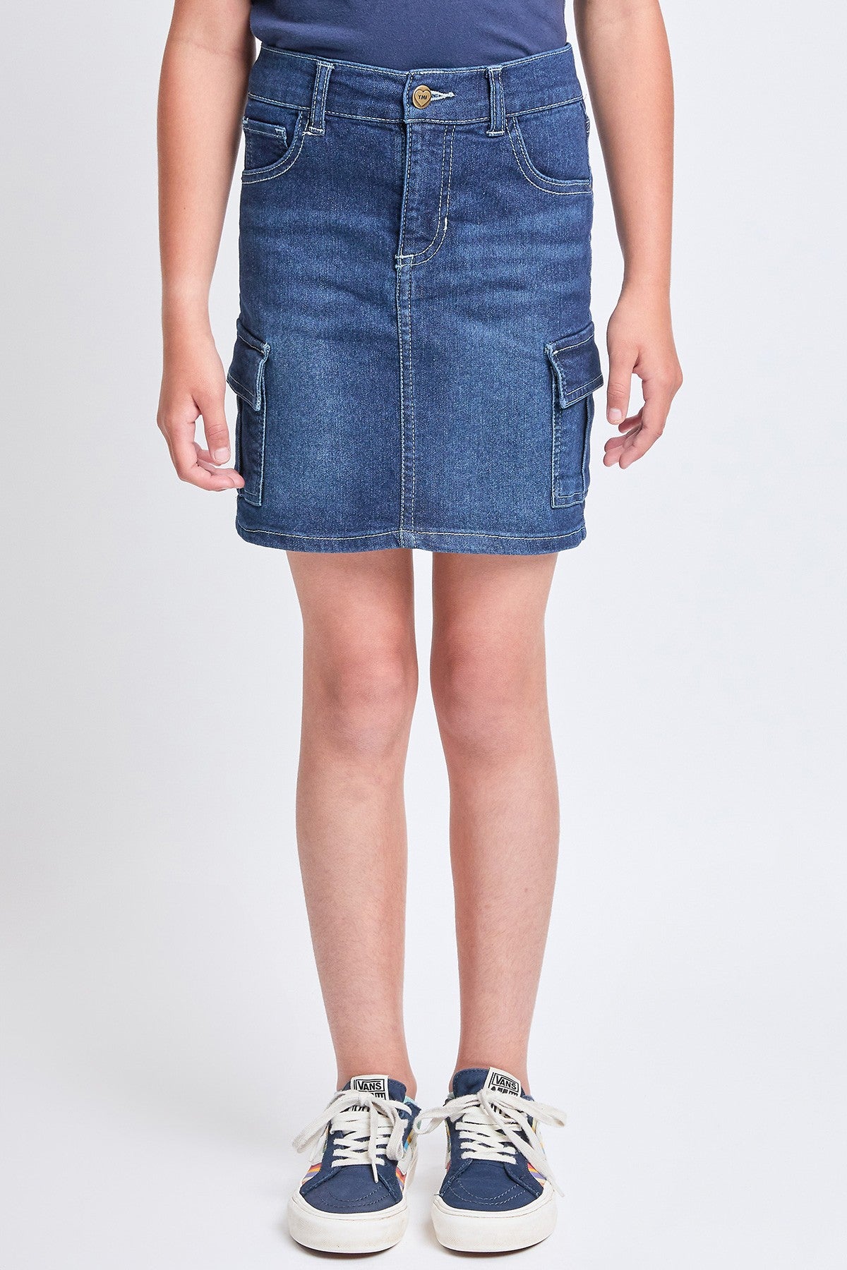 Denim fashion skirt with vans